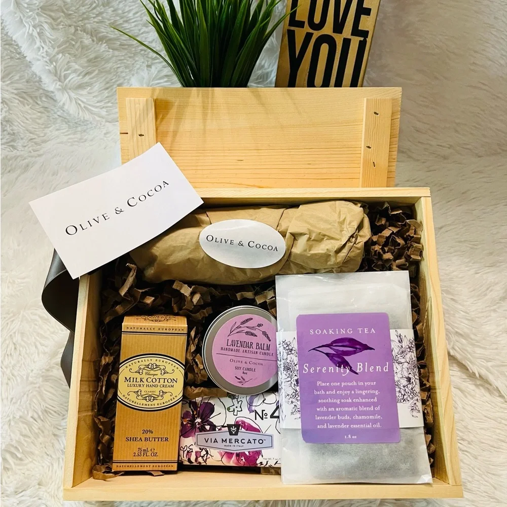 Olive & Cocoa Spa Crate Gift Set